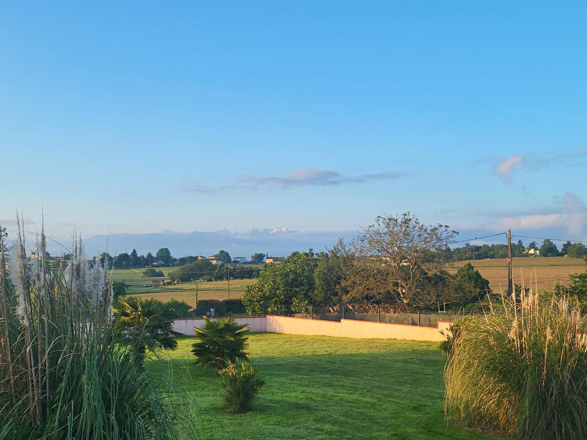 Villa Aux Portes Des Pyrenees Saint Gaudens Kültér fotó